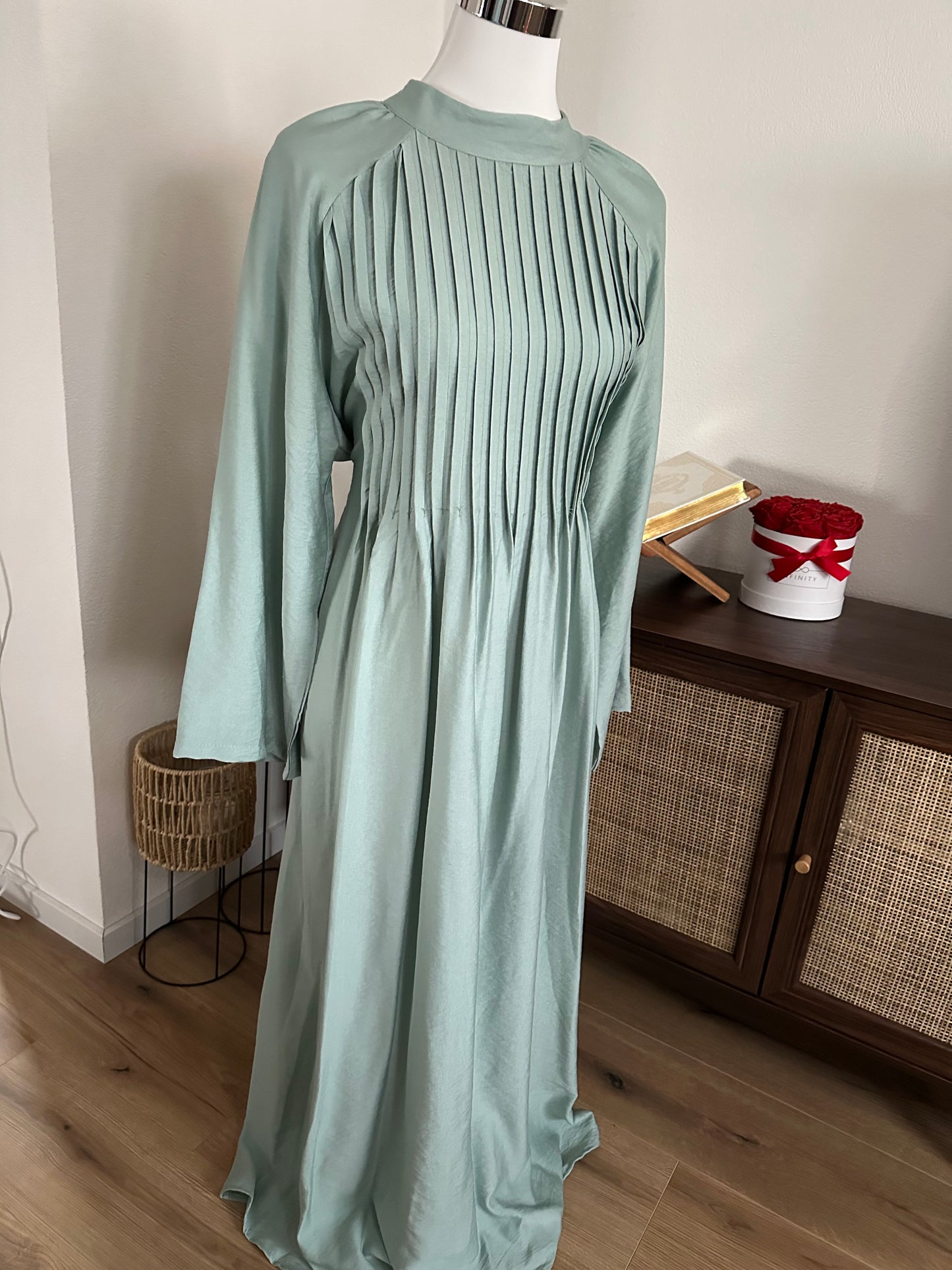 Kleid NIHAN PISTAZIE