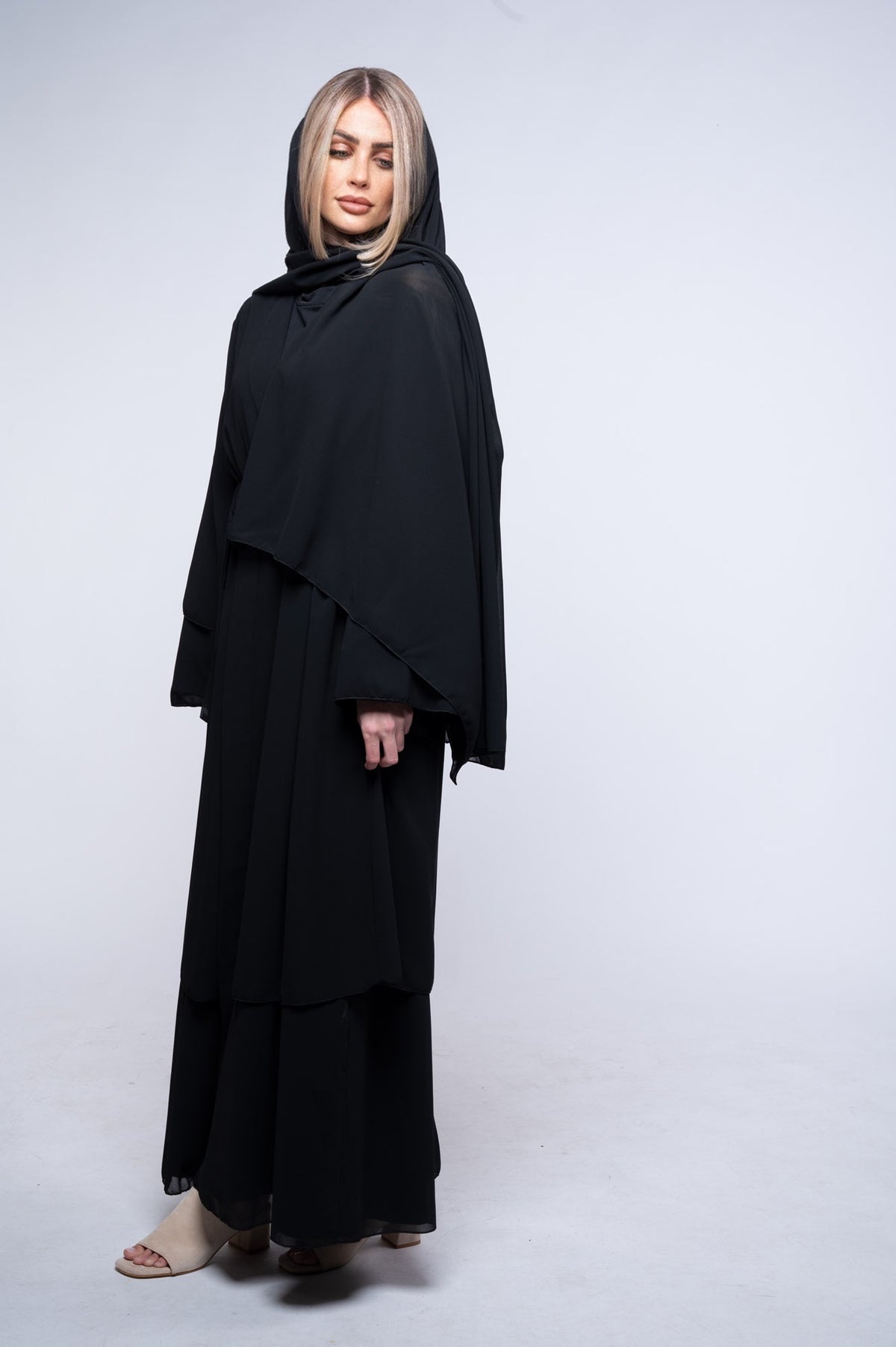 Abaya Damaskus mit Hijab